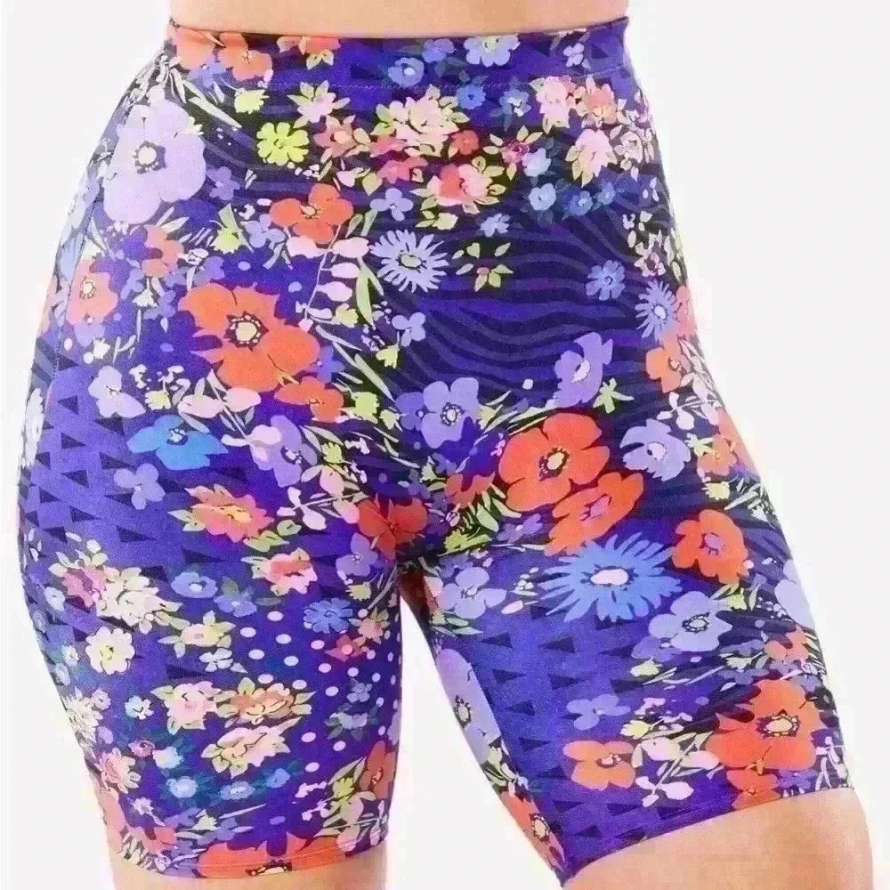 NWT Yitty Waist Shaping Purple Flower Shorts - Picture 4 of 4